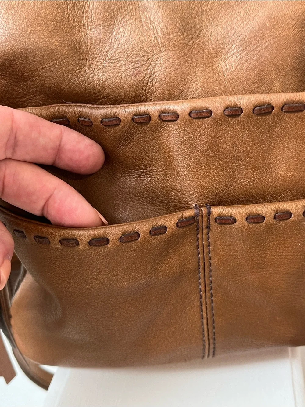 Vintage Brighton Tan Leather Crossbody Bag with Decorative Strap and Tassel